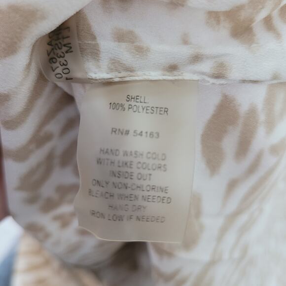 Calvin Klein Size L Asymmetrical Zip Animal Print Blouse Mature Office - Picture 8 of 8